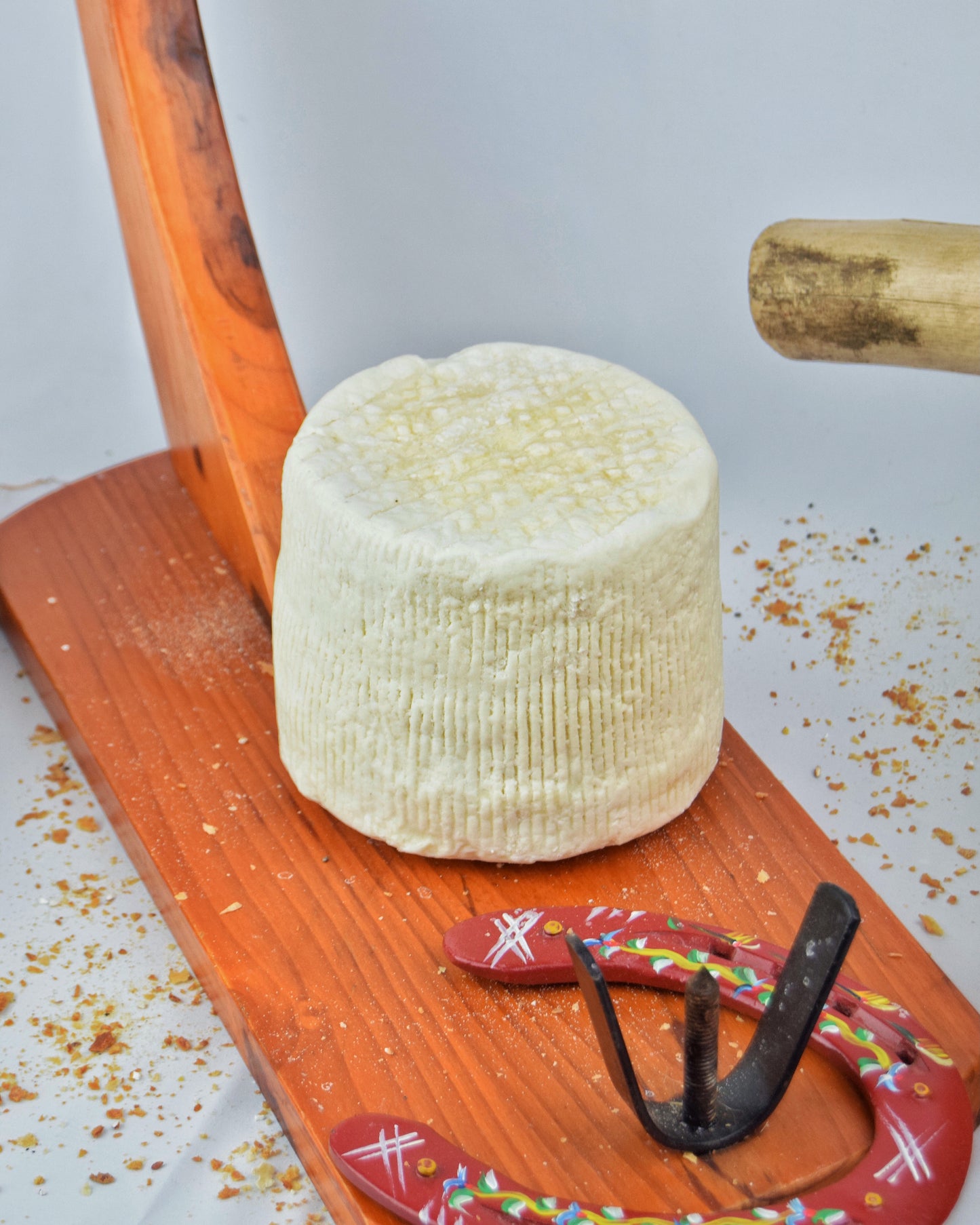 RICOTTA SALATA AV KOMJÖLK